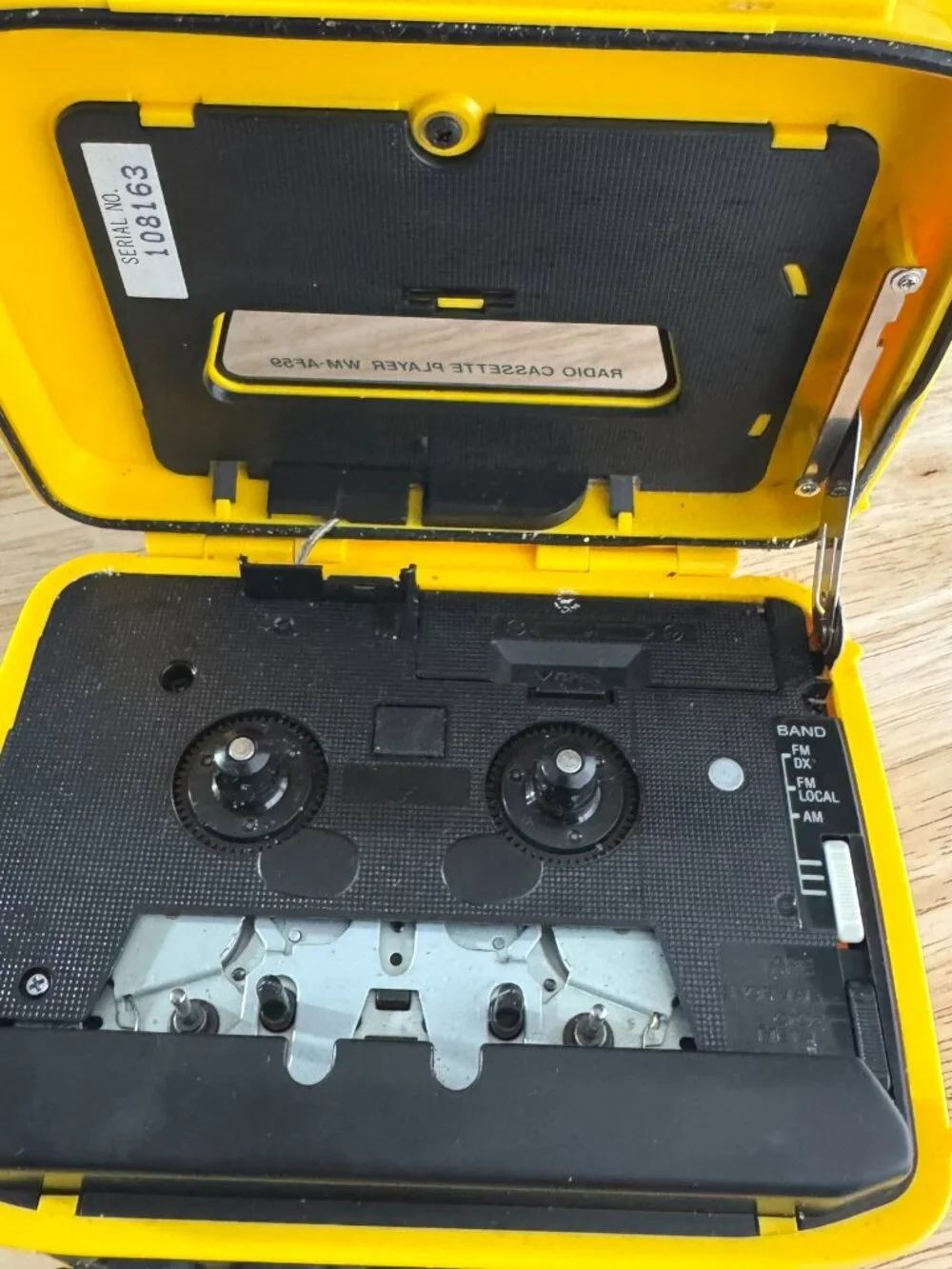 Sony Walkman WM-AF59 FM/AM Sports Radio Cassette Player Yellow MC-292